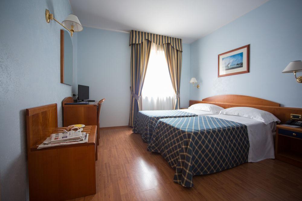 Hotel Levante Fossacesia Extérieur photo
