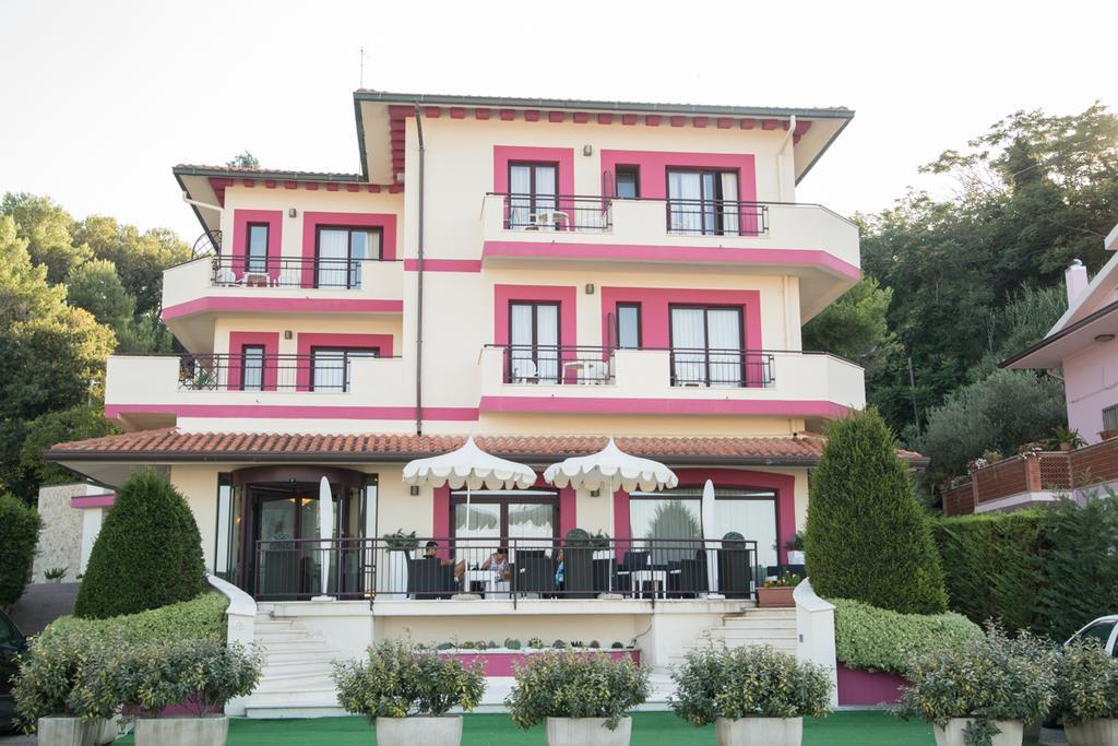 Hotel Levante Fossacesia Extérieur photo